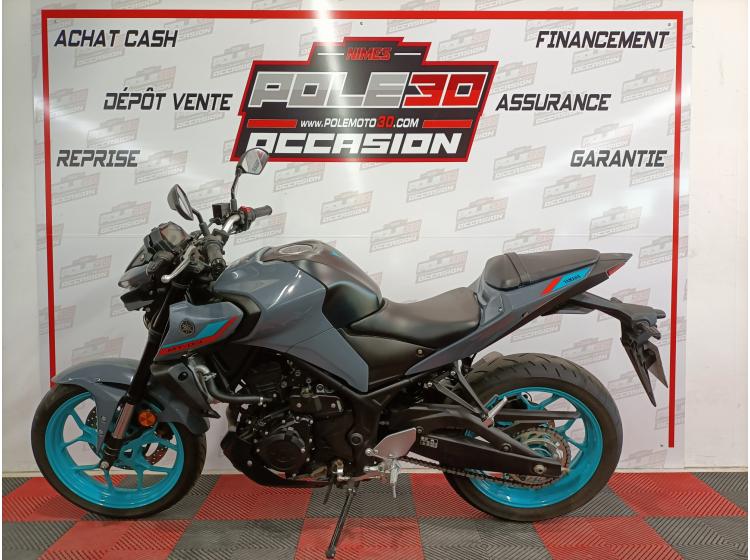 YAMAHA MT-03