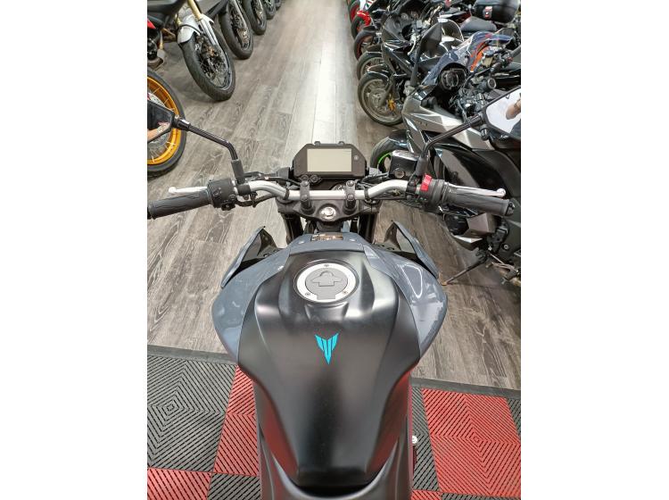 YAMAHA MT-03