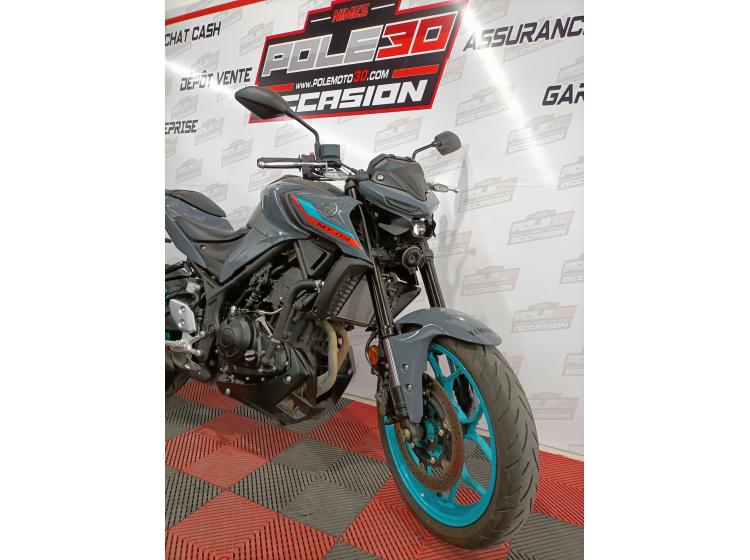 YAMAHA MT-03