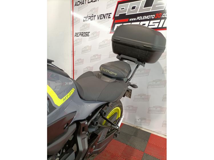 YAMAHA MT-07