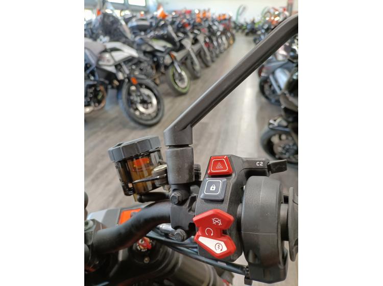 KTM 1290 SUPER DUKE R (268€/mois*) (garantie constructeur)