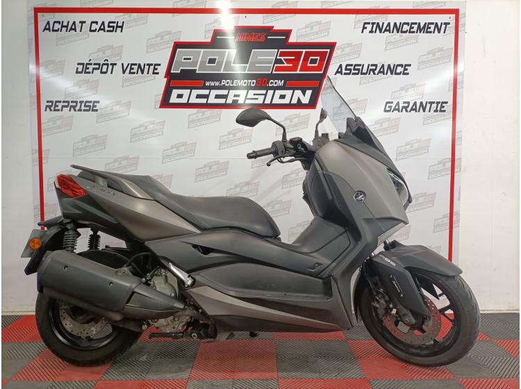 YAMAHA XMAX 300