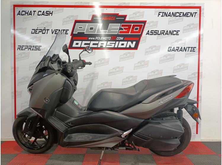 YAMAHA XMAX 300