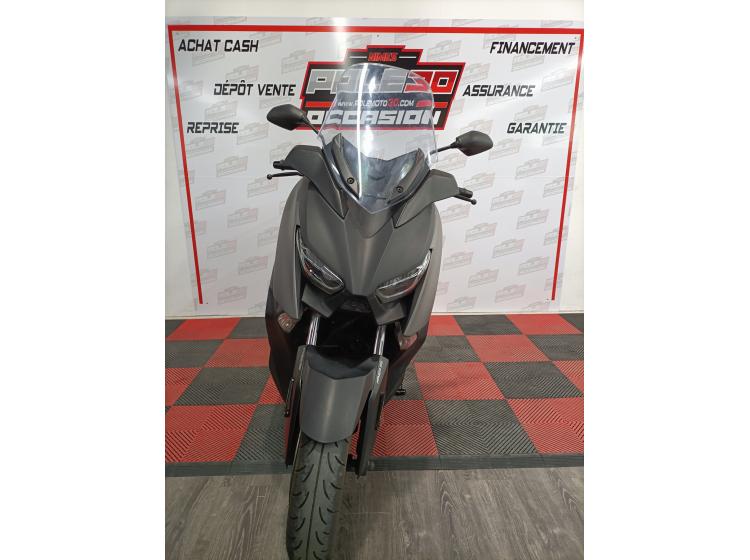 YAMAHA XMAX 300