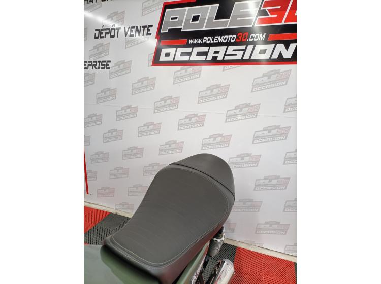 MOTO GUZZI V9 ROAMER