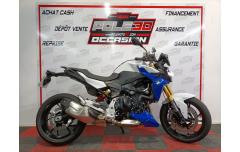 BMW F 900 R (165€/mois*) (garantie 1an)