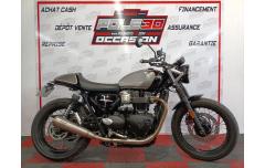 TRIUMPH STREET TWIN  900