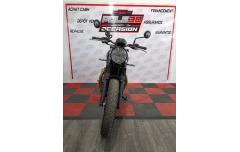 TRIUMPH STREET TWIN  900