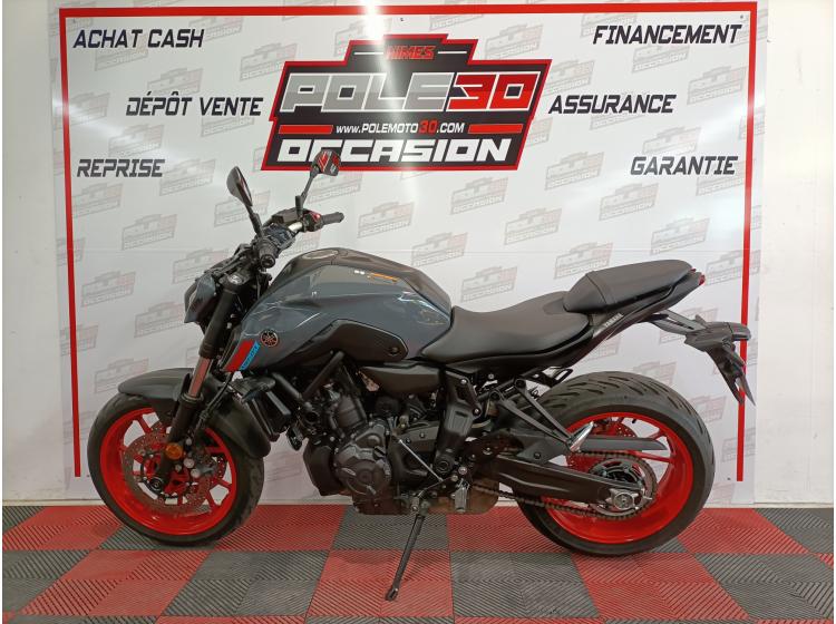 YAMAHA MT-07 (149€/mois*) (garantie 1an)