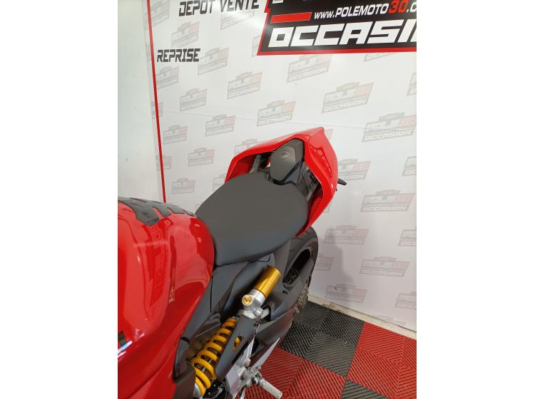 DUCATI STREETFIGHTER V2