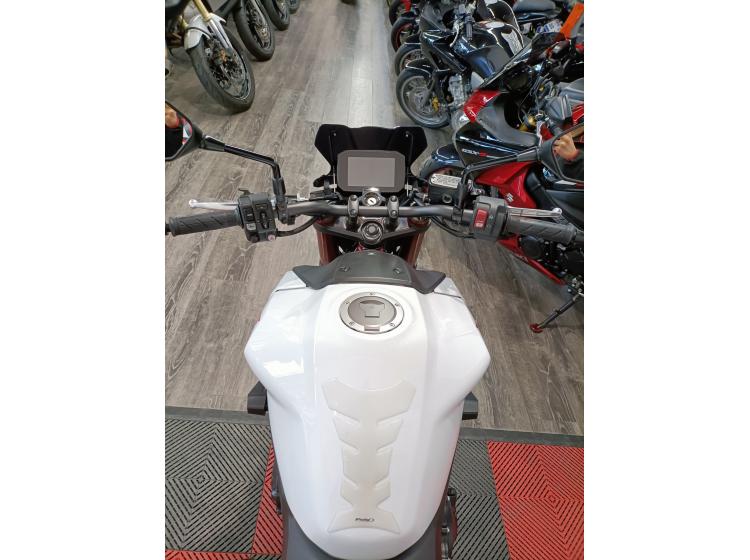 HONDA CB 750 HORNET