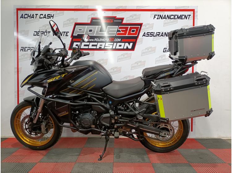 QJ MOTOR SRT 900 SX (174€/mois*) (garantie constructeur)