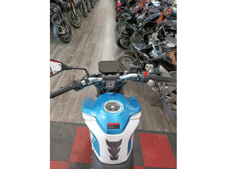 VOGE R 125