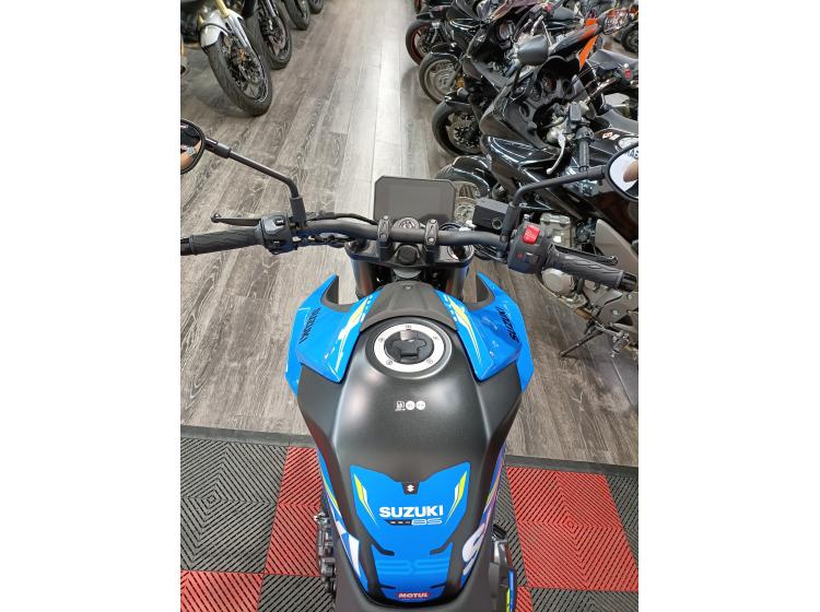 SUZUKI GSX-8S (149€/mois*) (garantie constructeur)