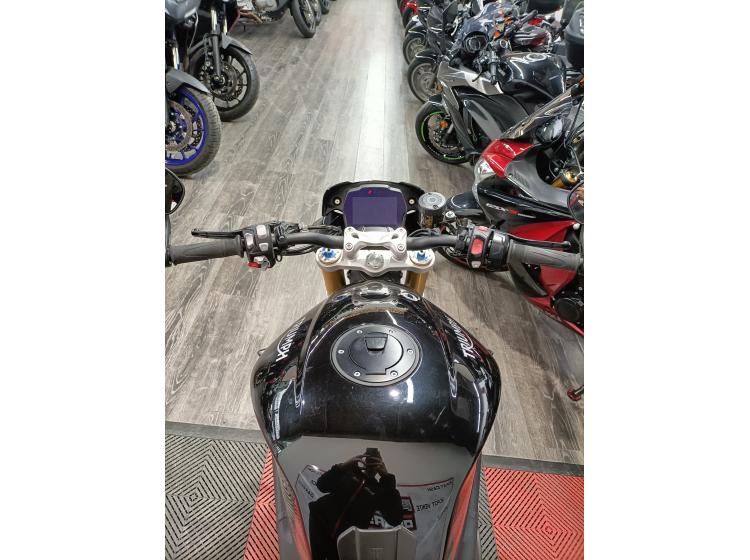 TRIUMPH SPEED TRIPLE 1200 RS (165€/mois*) (garantie 1an)