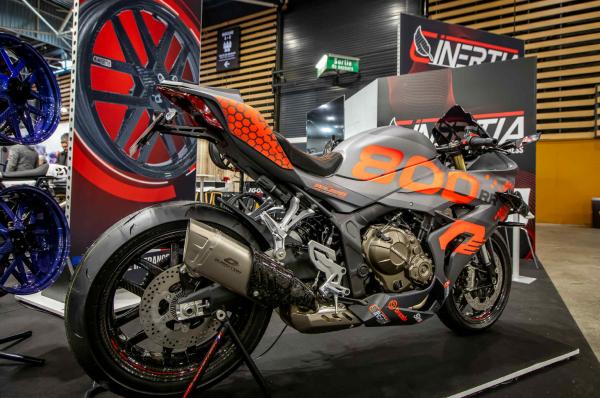 QJ MOTOR 800RR LIMITED EDITION