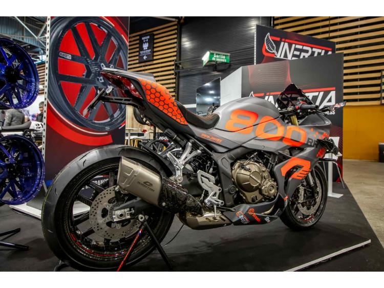 QJ MOTOR 800RR LIMITED EDITION