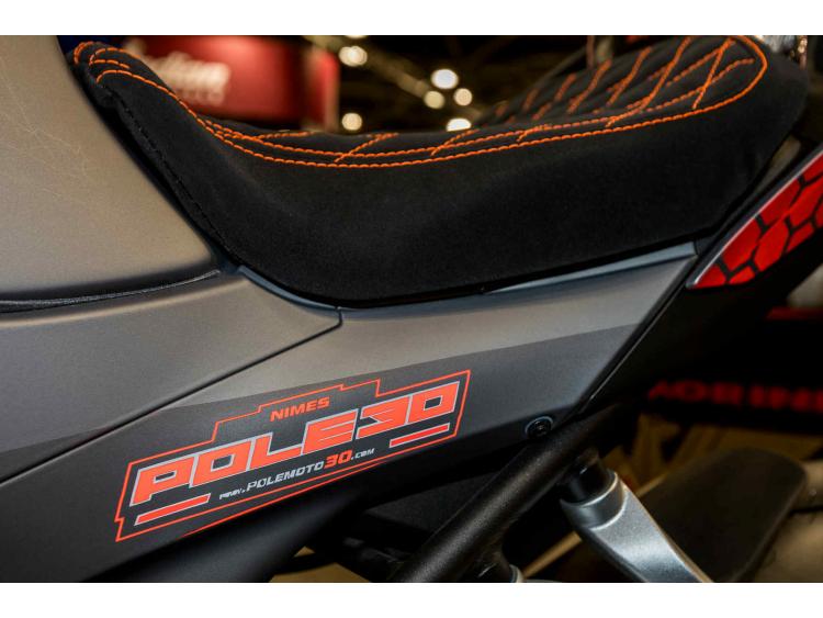QJ MOTOR 800RR LIMITED EDITION