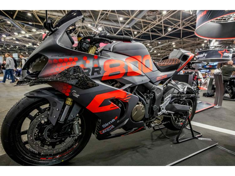 QJ MOTOR 800RR LIMITED EDITION